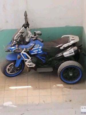 Скутер sotiladi 1.200 so'm