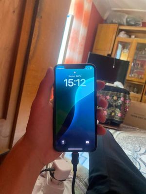 iPhone xs 64gb B/u
