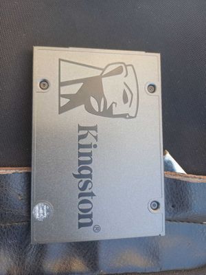 SSD 120 GB sotiladi