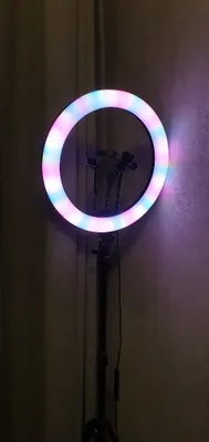 Продам кольцевую лампу