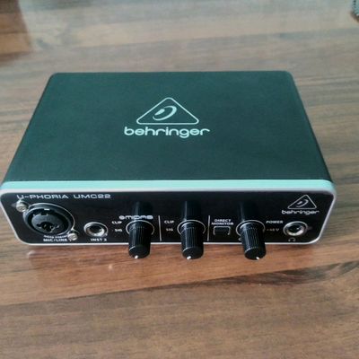 Behringer UMC22 - Ovoz kartasi (Orginal,Yangi)