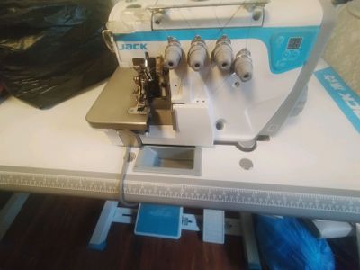 toʻgʻri chok F4 va overlog E4s sotiladi