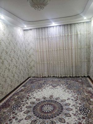 sergeli 5a da sheriklikga kvartira beriladi. o'zgarish metroga 500m.
