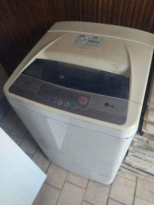 Полуавтомат LG состояние хорошее, стиральная машина