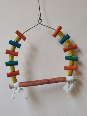 Игрушки для попугаев