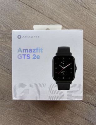 Продам часы Amazfit GTS 2е.