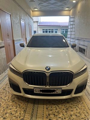 Bmw 760Li 2018 god 90000 probeg