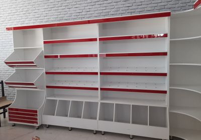 мебель на закас полка для магазин и аптека