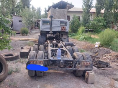 Tigach 83 sotiladi srochni