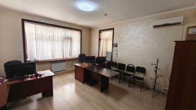 Сдаётся этаж в аренду возле Корзинки Аэропорт