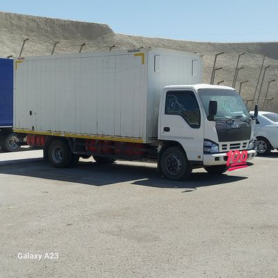 Isuzu Saz NQR 71PL