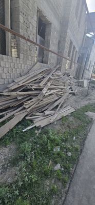 Taxta vassa sotiladi