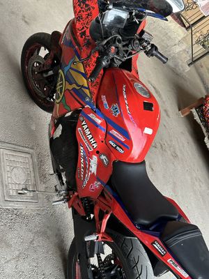 yamaha R1 replica