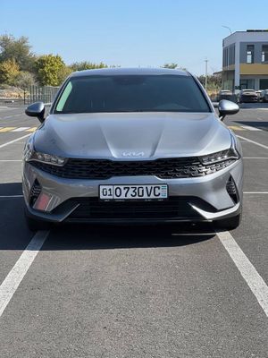 KIA k5 2022 yil 2 pozitsiya