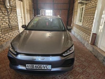 Byd E2 sotiladi