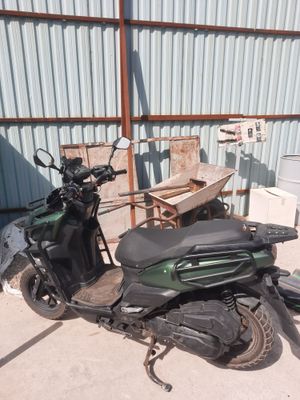 Skuter tank benzin