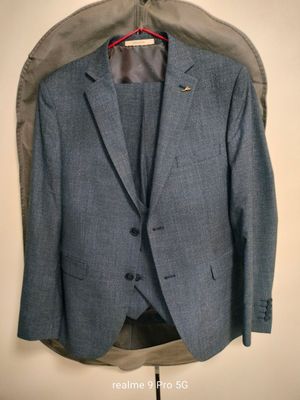 SALVARINI (slim fit )Gold classic kostyum