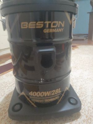 Пилесос 4000w 28л