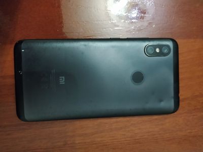 Redmi Note 6 Pro 1 лет гарантии чехол в подарок