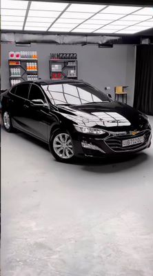 Продается Chevrolet Malibu 2 Premier 2022 года 41.000 пробег