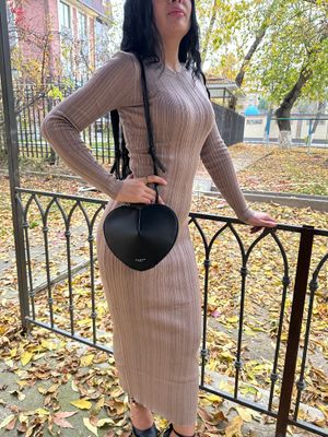 Стильное платье