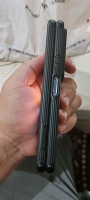 Samsung galaxy Z fold 4