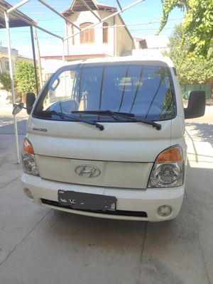 Hyundai Porter Double Cab
