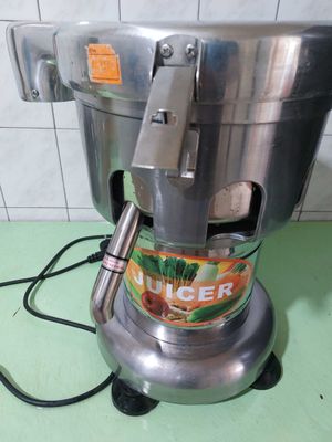 Соковыжималка промышленная