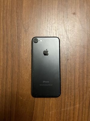 iPhone 7 32GB AE/A srochna sotiladi