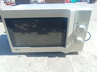 Продается Микроволновка ЛЖ
