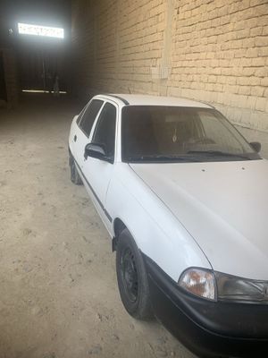 Nexia 1 sotiladi oq