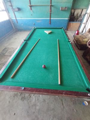 Billiard stol sotiladi