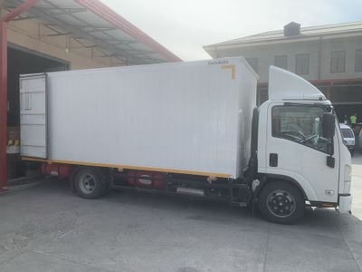 Срочна Исузу NQR90LL