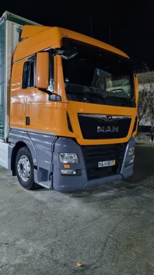 Фура паравоз сотилади