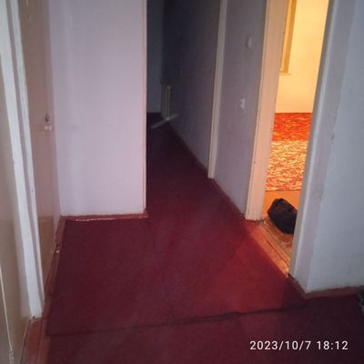 Зангиота туманида 2 хонали кв. оилага ижарага берилади.