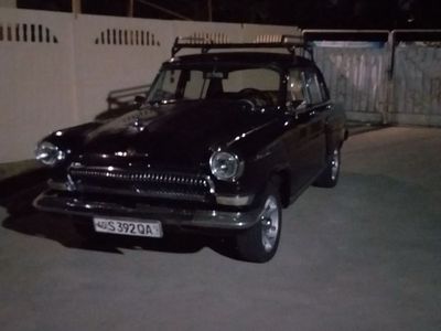 Волга газ 21 сотилади