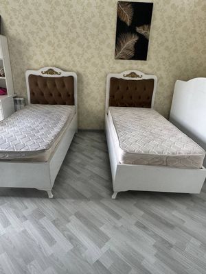 Продаётся две одинарный кровать