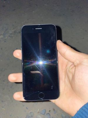Iphone 8 ……………..