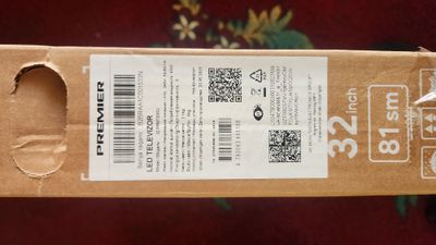 Android TV premier sotiladi. Smart telefonga ulanadi.