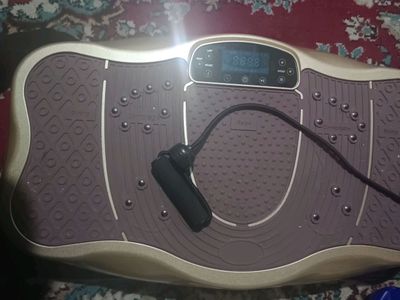 ozdiruvchi vibro massaj. deyarli yengi. holati alo