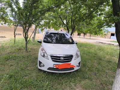 2012 Spark sotiladi