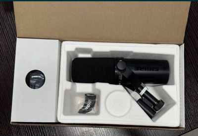 SHURE SM7DB