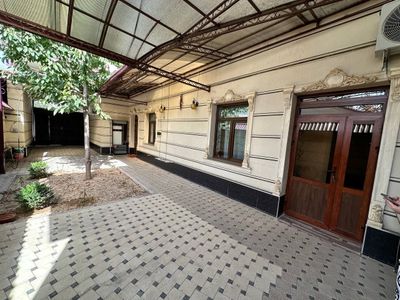 Продаётся дом на участке 2.03 сотки Феруза