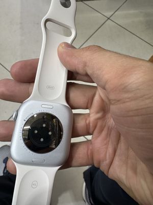 Apple watch 10 silver yomkost 100% bir kun iwlatilgan