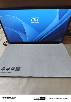Ноутбук DELL INSPIRION 3520 /I3-1215U /8GB /512GB /FHD 15.6"