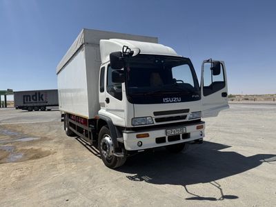 Isuzu 10 tonnalik