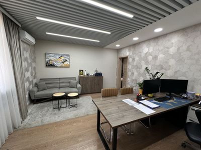 Сдается офис 22 м² в Яккасарайском районе — свежий ремонт, парковка