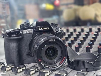 Lumix GH5 состояние отличное