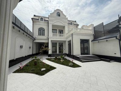 ПРОДАЕТСЯ ДОМ на Думбрабаде Соток: 3,7 600кв 11 Комната