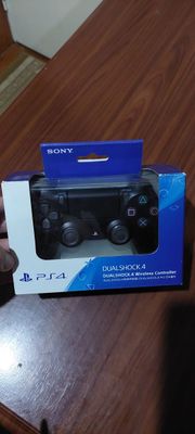 Продаются оригинал джойстики от Sony PS-4 недорого!